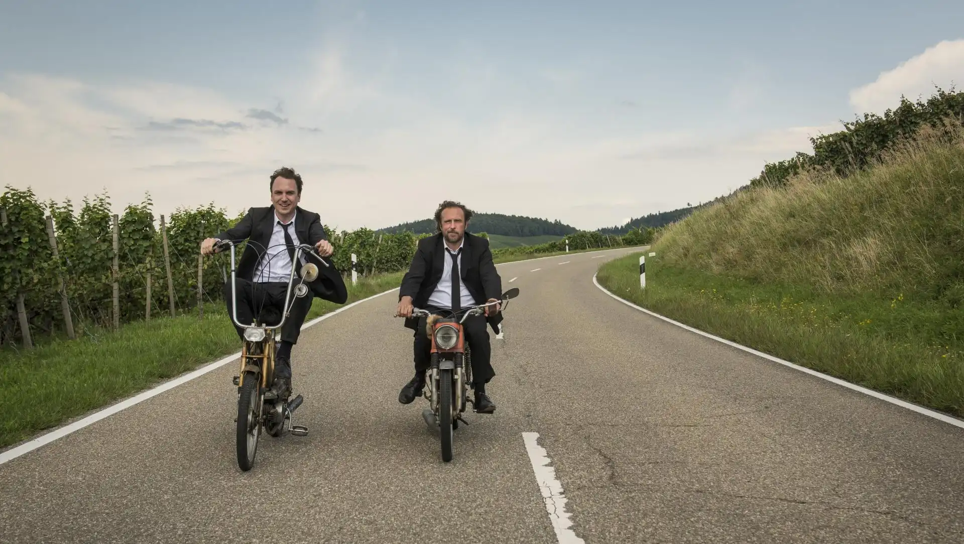 25 km/h 25 km/h