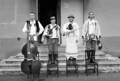 Hrubá Hudba Dulcimer Band