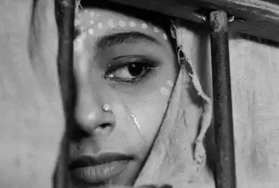 Between Bengal and the Rest of the World: The Work of Satyajit Ray