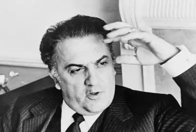 The Journeys of Fellini: Spaces, People, Film Styles The Journeys of Fellini: Spaces, People, Film Styles