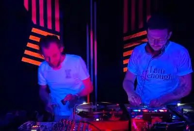DJs Kjü a Llu (GentleMess) DJs Kjü a Llu (GentleMess)