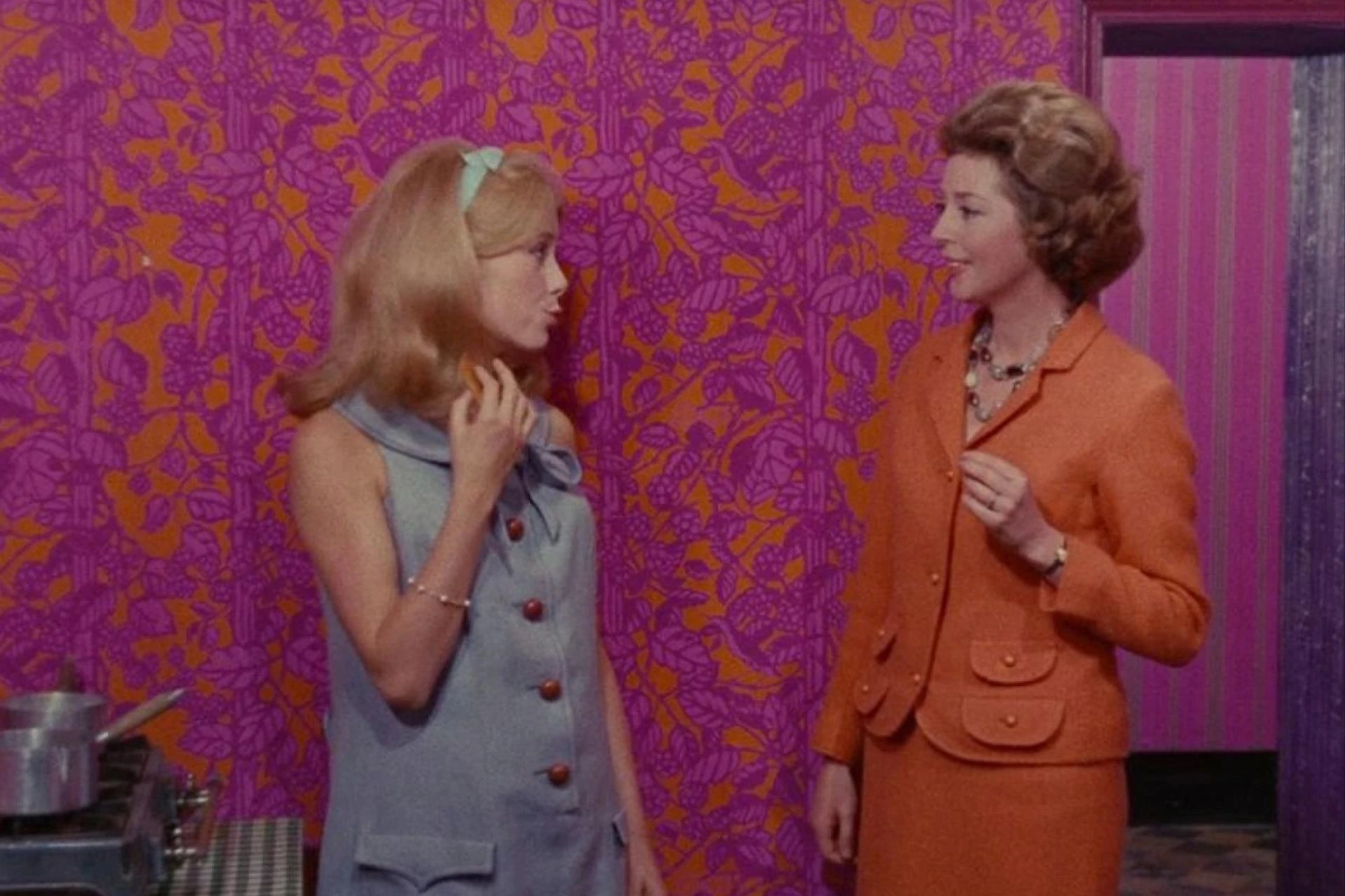 AFFN Film: The Umbrellas of Cherbourg AFFN Film: The Umbrellas of Cherbourg