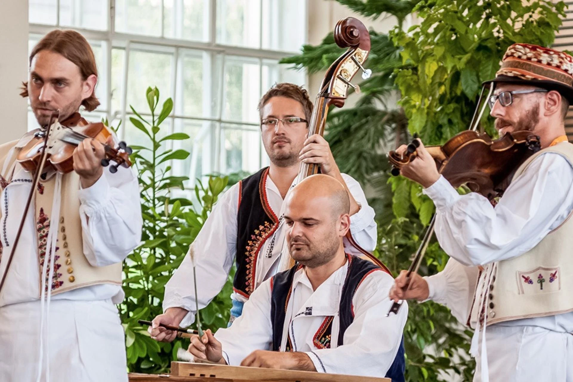Petr Mička’s Dulcimer Band