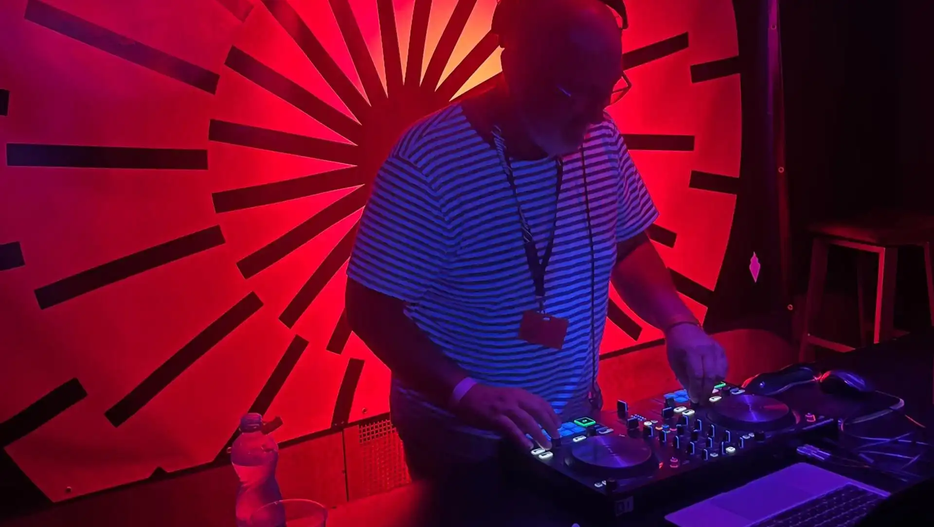Radio One Night: DJ Douglas Arellanes