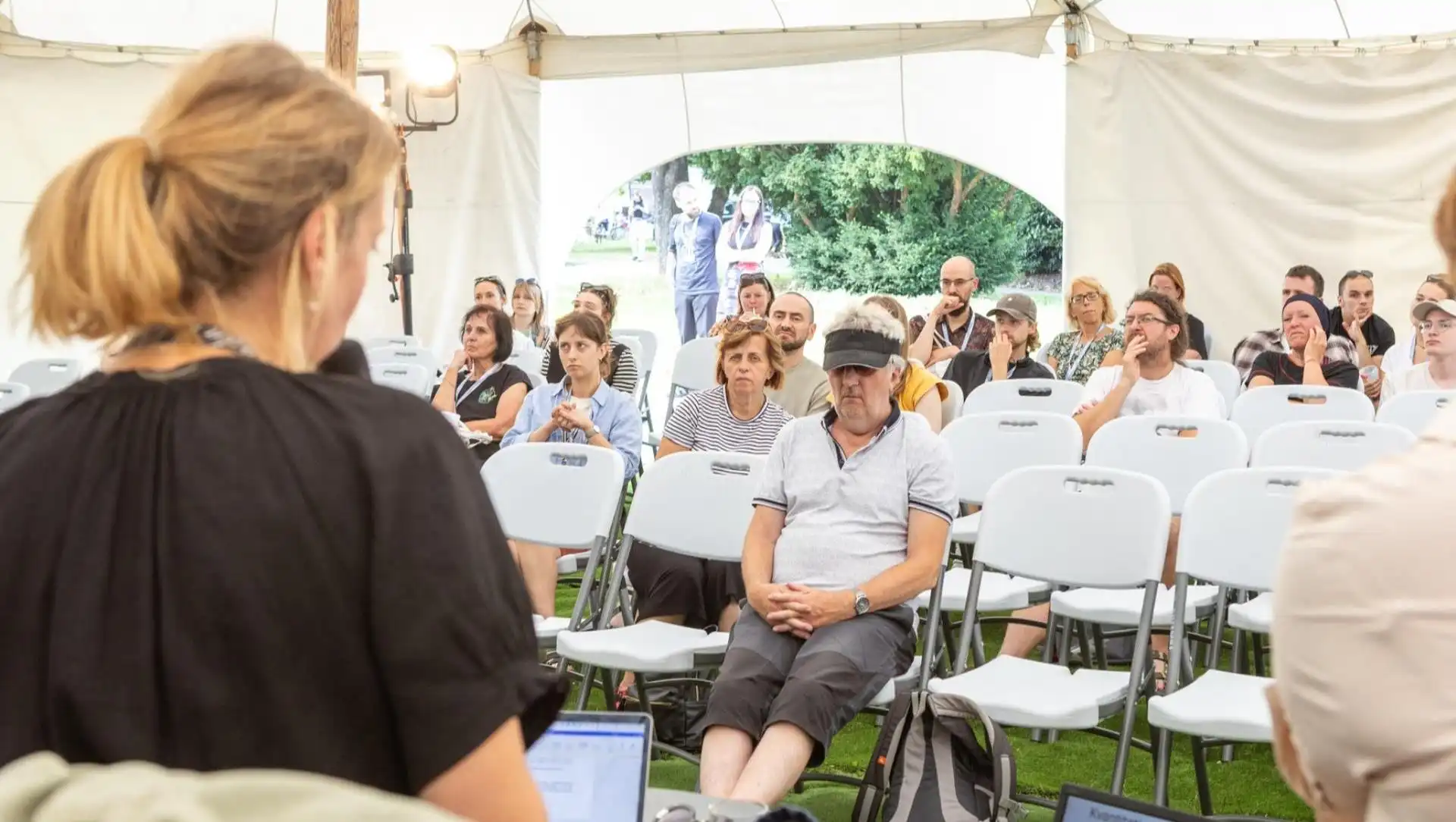Platform for Sustainable Audiovision: Sustainable Filmmaking from Screenplay to Distribution